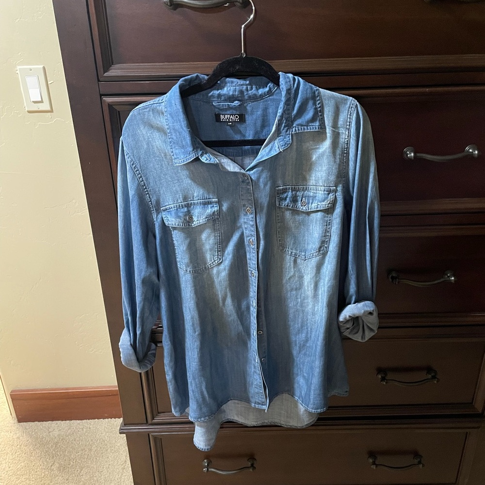 Women’s denim shirt